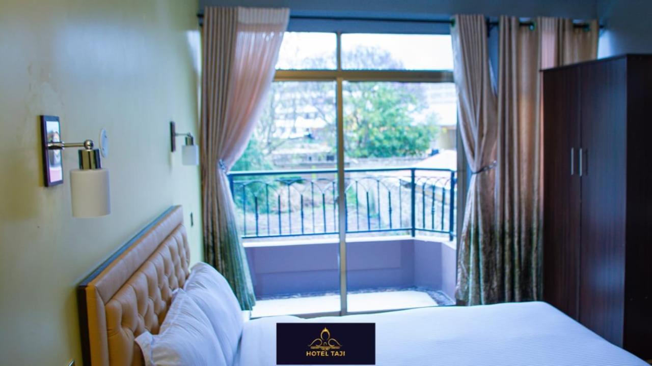 Hotel Taji 나뉴키 외부 사진