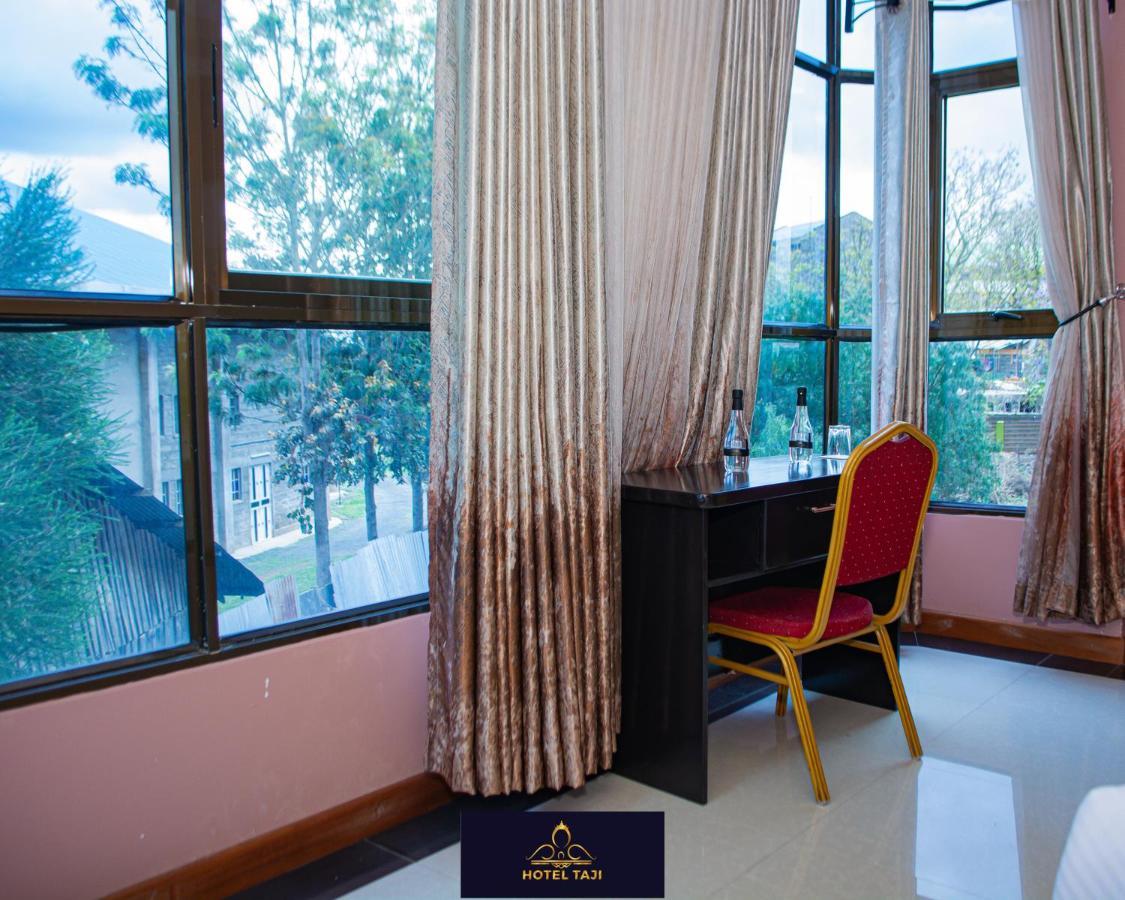 Hotel Taji 나뉴키 외부 사진